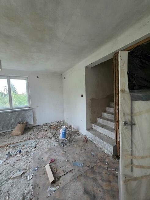 Dom w Rzeczycy Ziemiańskiej