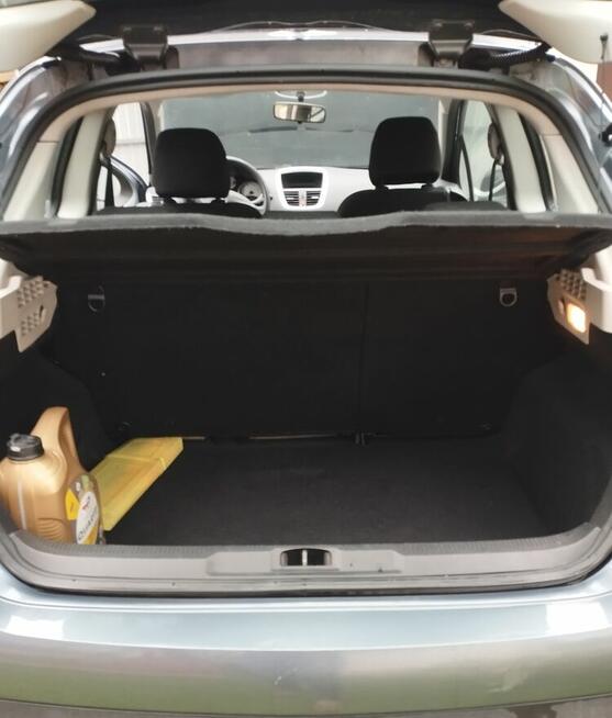 Peugeot 207, 2006 rok, bezwypadkowy