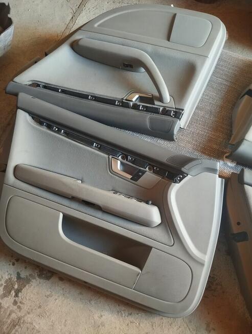 Fotele Audi A4 B7 cały komplet szare zadbane +środek, boczki