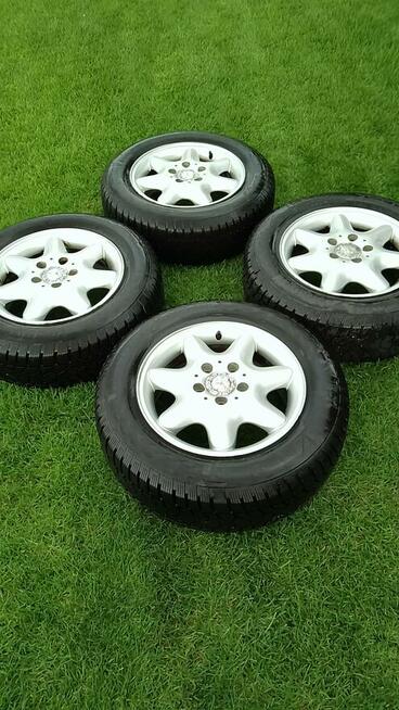 Opony zimowe z felgami