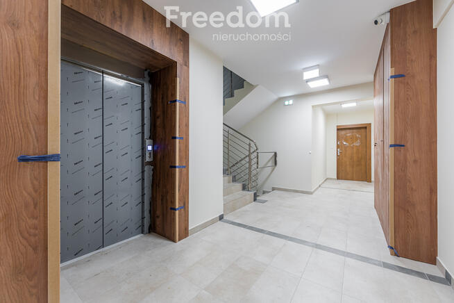 78 m2 z garażem i komórką lok-Cena do negocjacji