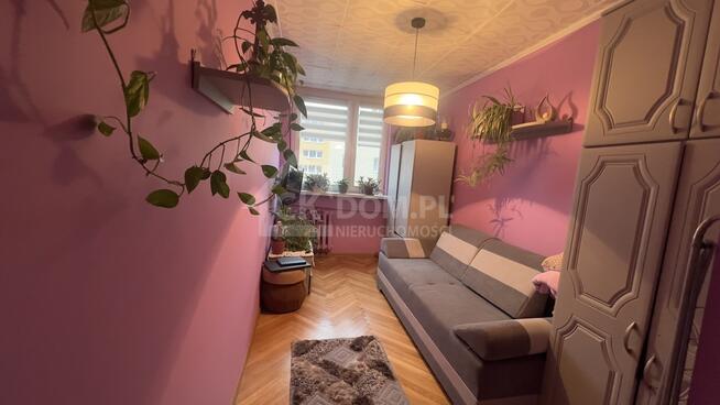 Na sprzedaż mieszkanie 3-stronne-51,3 m² – Staszów