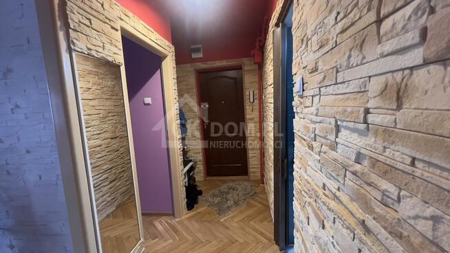 Na sprzedaż mieszkanie 3-stronne-51,3 m² – Staszów