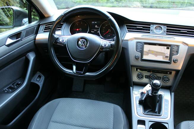 Volkswagen Passat B8 2,0 TDI 140 KM Manual Opłacona Zadbany Egzemp