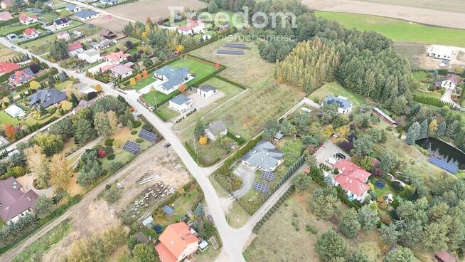 DOM Z OGROMNĄ DZIAŁKĄ 53 ARY, 10 min. do centrum