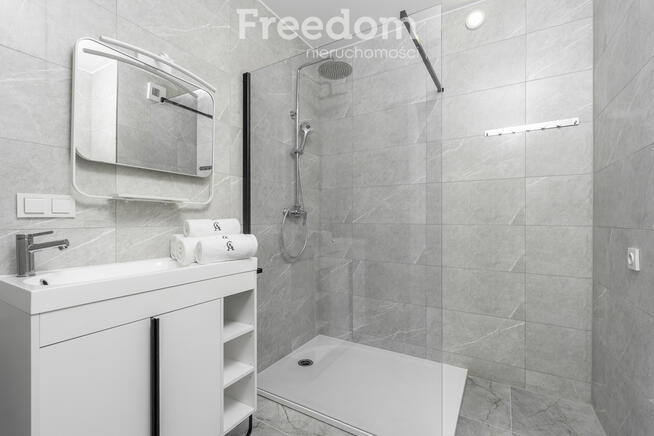 Nowoczesny apartament nad morzem w Sarbinowie.