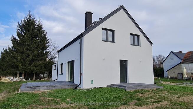 Na sprzedaż dom na działce 46,85 ar Stolec