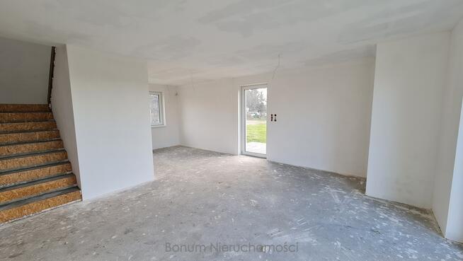 Na sprzedaż dom na działce 46,85 ar Stolec