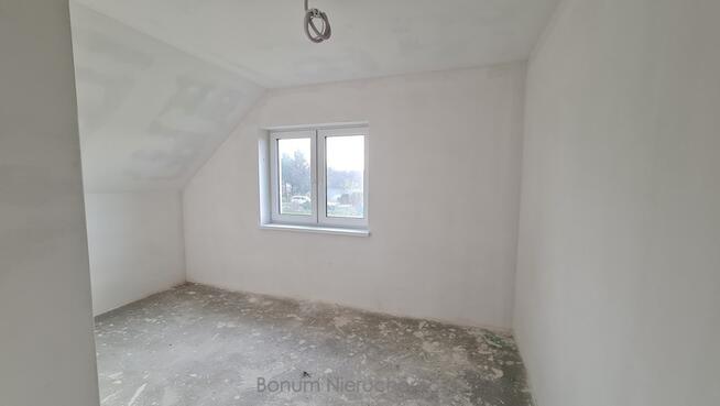 Na sprzedaż dom na działce 46,85 ar Stolec