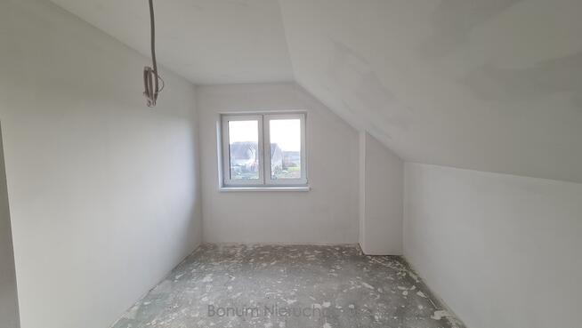 Na sprzedaż dom na działce 46,85 ar Stolec