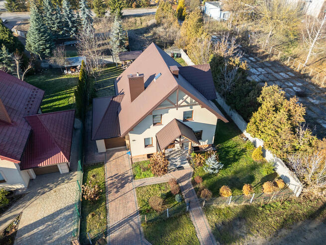 Dom - 185m2 + działka 878m2 – ul. Bałtowska