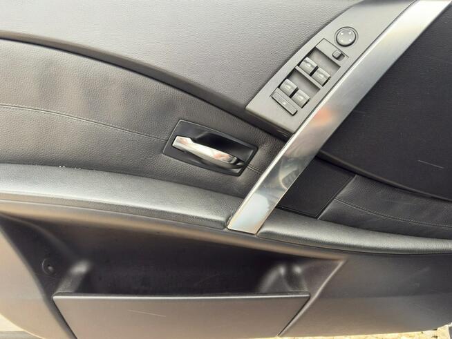 BMW 530 Nawigacja / Tempomat / Szyberdach / Webasto / Ksenon / FV Marża