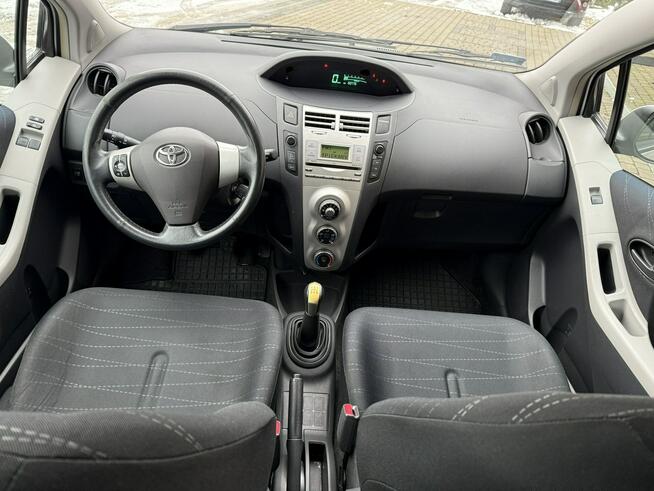Toyota Yaris 1,3 87KM Klimatyzacka Koła lato+zima