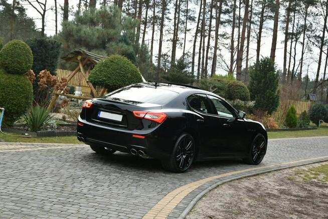 Maserati Ghibli Nerissimo edition 3.0V6 350KM 2017r. lift BEZWYPADKOWY idealny