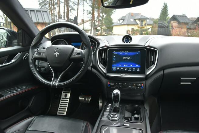 Maserati Ghibli Nerissimo edition 3.0V6 350KM 2017r. lift BEZWYPADKOWY idealny