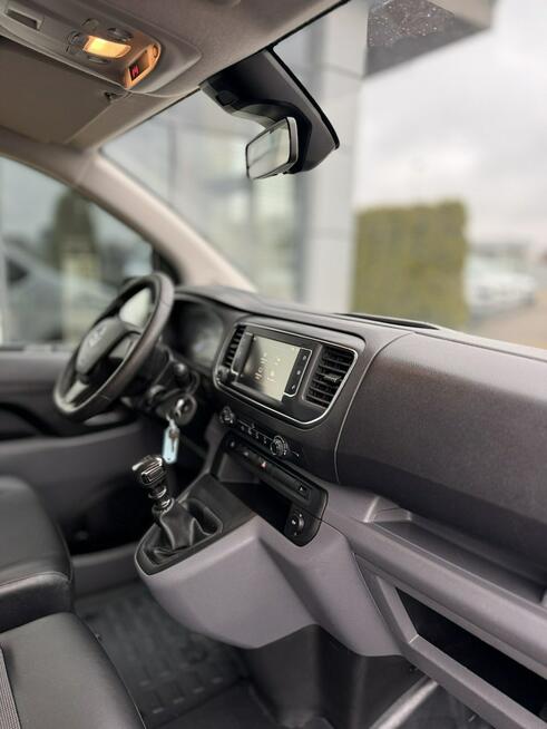 Opel Vivaro 2.0Cdti 122Ps,Long,Nowe opony,Vat-1