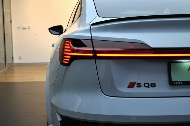 Audi SQ8 e-tron 503KM Quattro B&O VirtualPlus Matrix Kamera Tempomat Pneumatyka