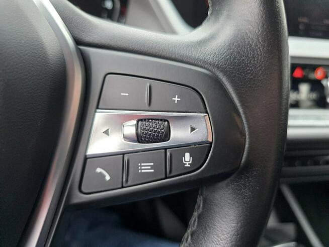 BMW 118 1.5 Benzyna 140 KM, Automat, Full LED, Kamera, Bluetooth, Klimatyzacja