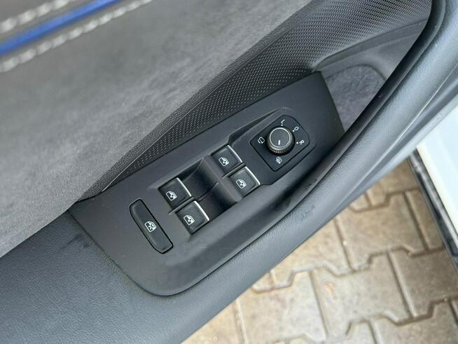 Volkswagen Passat RLine*Matrix*Masaże*Ambient*Kamera*Radar*ACC*DSG*NiskiPrzebieg*FV23%