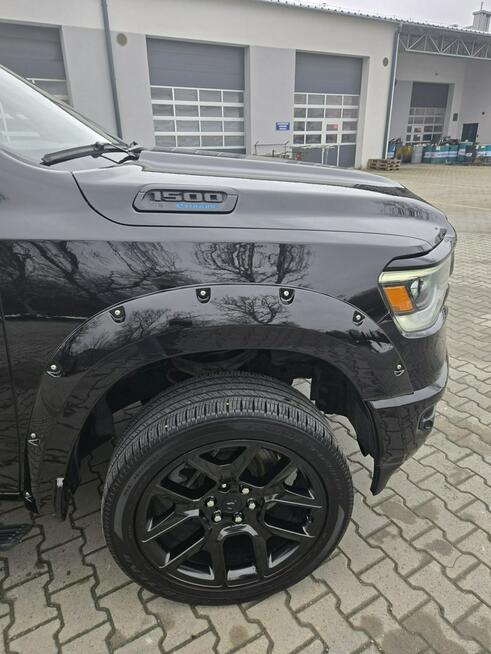 RAM 1500 Sport / 5.7 Hemi e-Torque / DŁUGA PAKA / DOINWESTOWANY / Bogata opcja