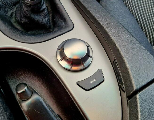 BMW 523 Ksenon PDCx2 Klimatronic Grzane Fotele HAK Zamiana też!