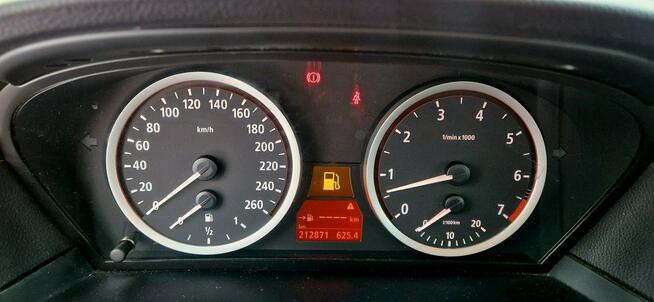 BMW 523 Ksenon PDCx2 Klimatronic Grzane Fotele HAK Zamiana też!