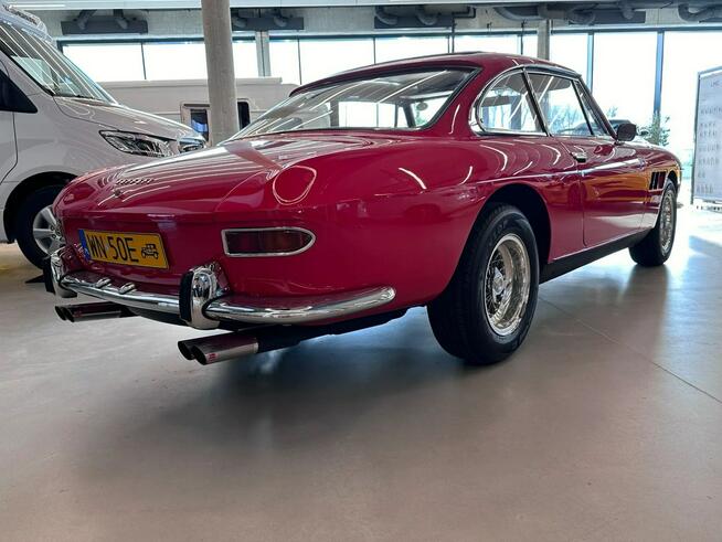 Ferrari 330 faktura VAT 23% cena brutto 1 500 000