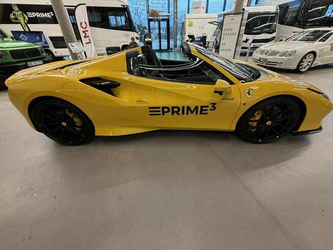 Ferrari F8 Spider – 2023 – Salon PL