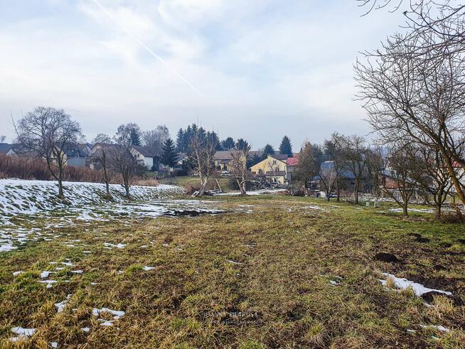 Na sprzedaż 2 działki budowlane po 7 arów Kocmyrzów