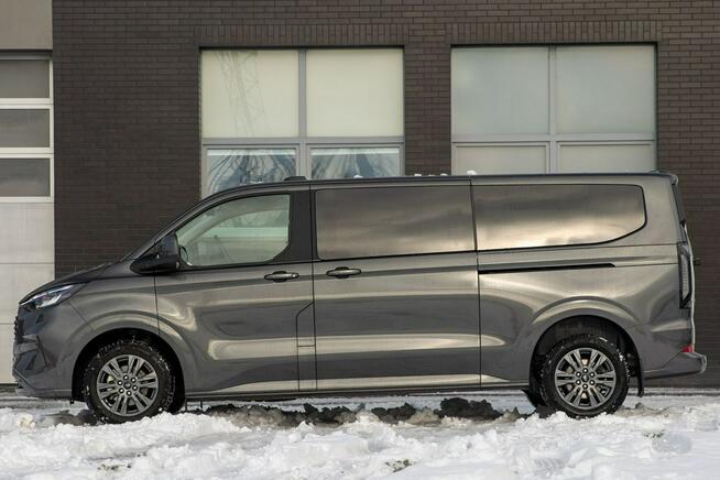 Ford Tourneo Custom 9-OSOBOWY Titanium L2H1 / Bogate wyposażenie