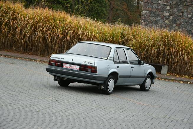 Opel Ascona SEDAN 1.6 BENZYNA 75KM 1986r. 138tkm 5 biegów POLECAM