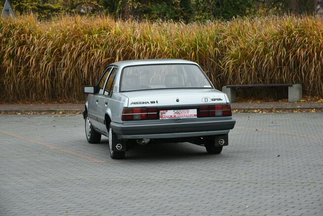 Opel Ascona SEDAN 1.6 BENZYNA 75KM 1986r. 138tkm 5 biegów POLECAM