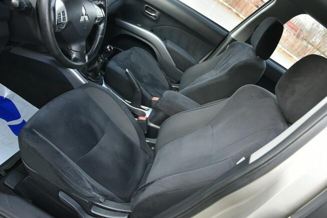 Mitsubishi Outlander AWD 2.0DiD 140KM Manual 2007r. Polski SALON 4x4 Tempomat niski przebie
