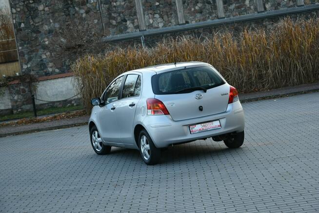 Toyota Yaris 1.0i VVT-i 69KM 2009r. lift Polski SALON Klima 5d. Isofix