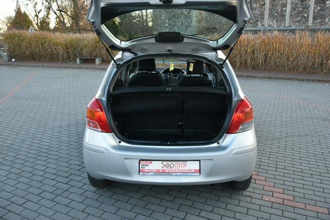 Toyota Yaris 1.0i VVT-i 69KM 2009r. lift Polski SALON Klima 5d. Isofix