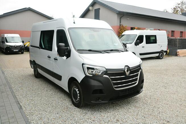 Renault Master średniak 7 osobowy brygadówka doka pełna opcja