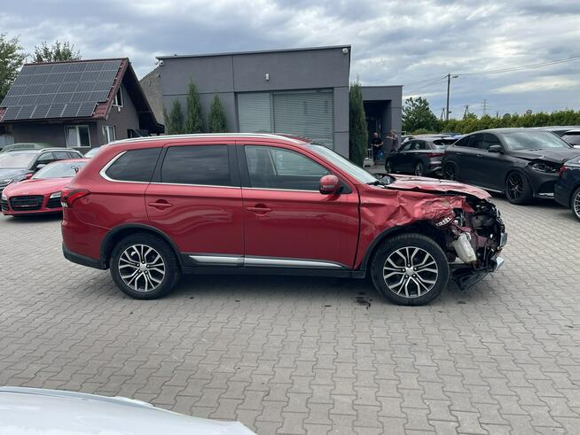 Mitsubishi Outlander 4x4 Klimatronik Kamera 7 osobowy