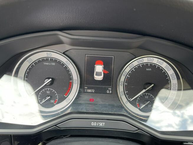 Škoda Superb L&K Skóra Podgrzewanie Orginalny Przebieg