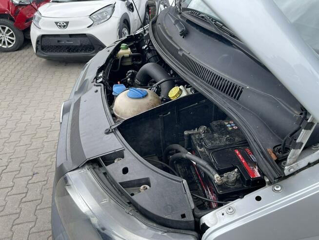 Volkswagen Transporter T5 Klimatyzacja 9 osobowy