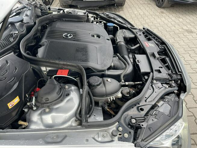 Mercedes E 250 AMG Line 4Matic Skóra Automat Kamera Podgrzewanie HAK