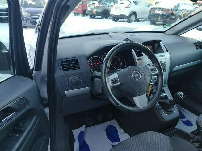 Opel Zafira Bogata wersja* Zarejestrowany* Zadbany