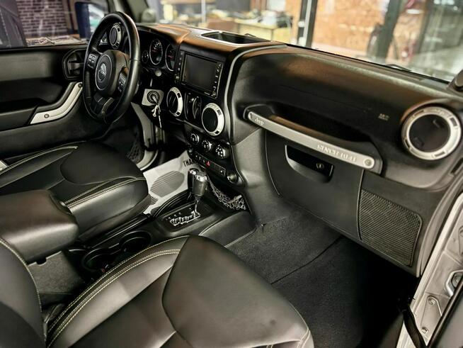 Jeep Wrangler Hard-Top 3.6 Automatik Sahara LIFT