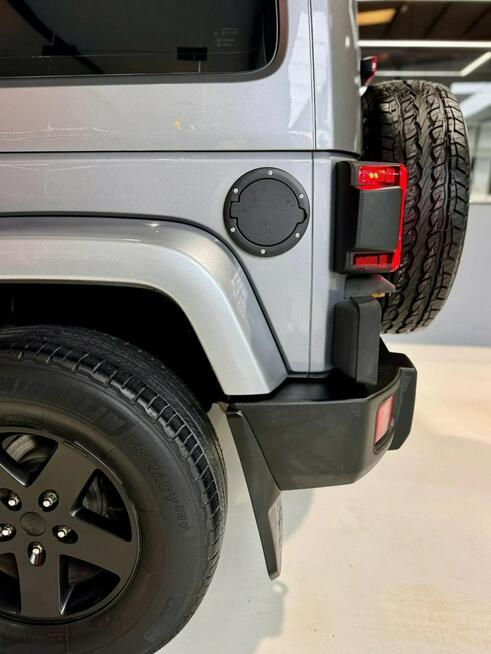 Jeep Wrangler Hard-Top 3.6 Automatik Sahara LIFT