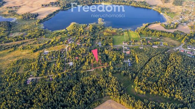 Działka budowlana z częścią lasu na sprzedaż