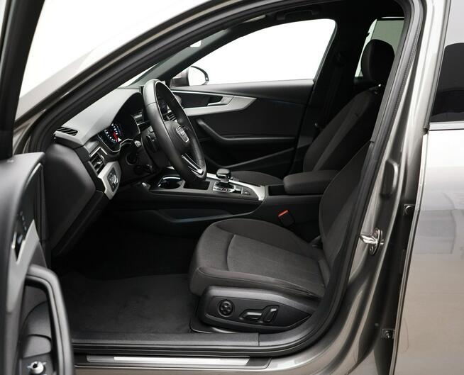 Audi A4 Avant 45TFSI Virtual Led Tempomat ACC Kamera