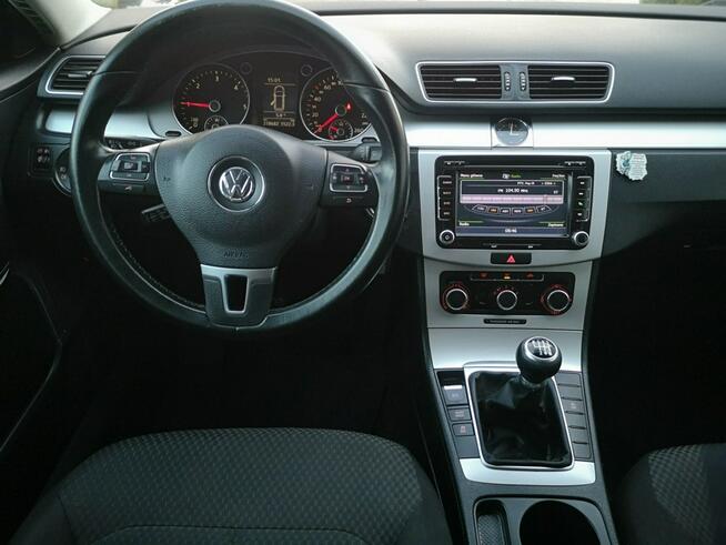 Volkswagen Passat 1,6 TDI 105 KM Klima Tempomat Nawigacja Parktronik Gwarancja