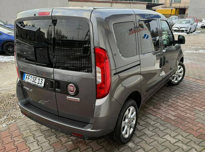Fiat Doblo 1,4 T-Jet 120ps*Bezwypadkowy-ORYGINAŁ*Navi*PDC*Serwis-ASO*WZOROWY-STAN
