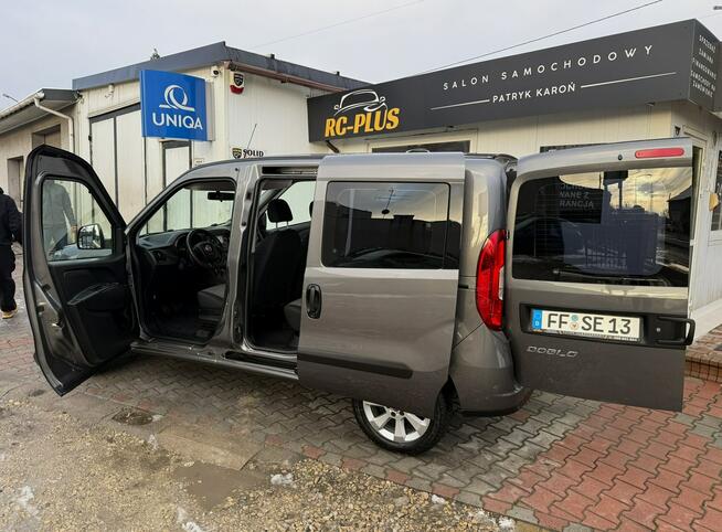 Fiat Doblo 1,4 T-Jet 120ps*Bezwypadkowy-ORYGINAŁ*Navi*PDC*Serwis-ASO*WZOROWY-STAN
