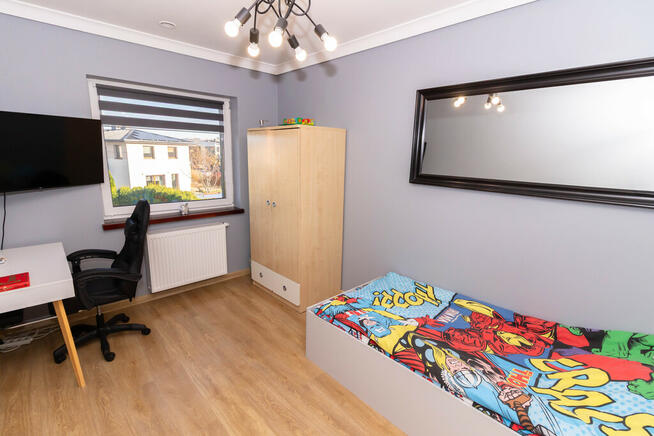 Dom 103,5m2 + garaż, działka 563m2 - os. Sielanka