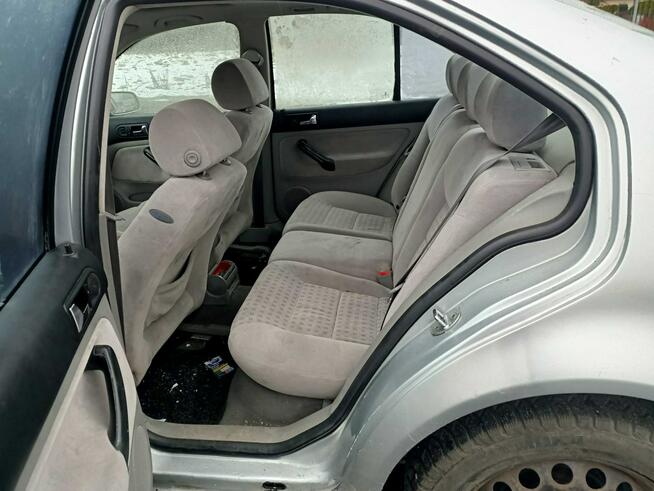 Volkswagen Jetta 1.8T 180km 02r Automat